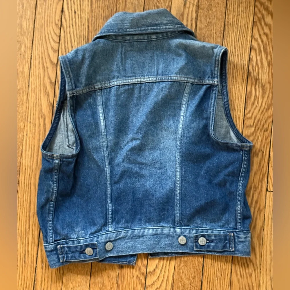 Levi's Classic Blue Denim Vest - Size Small